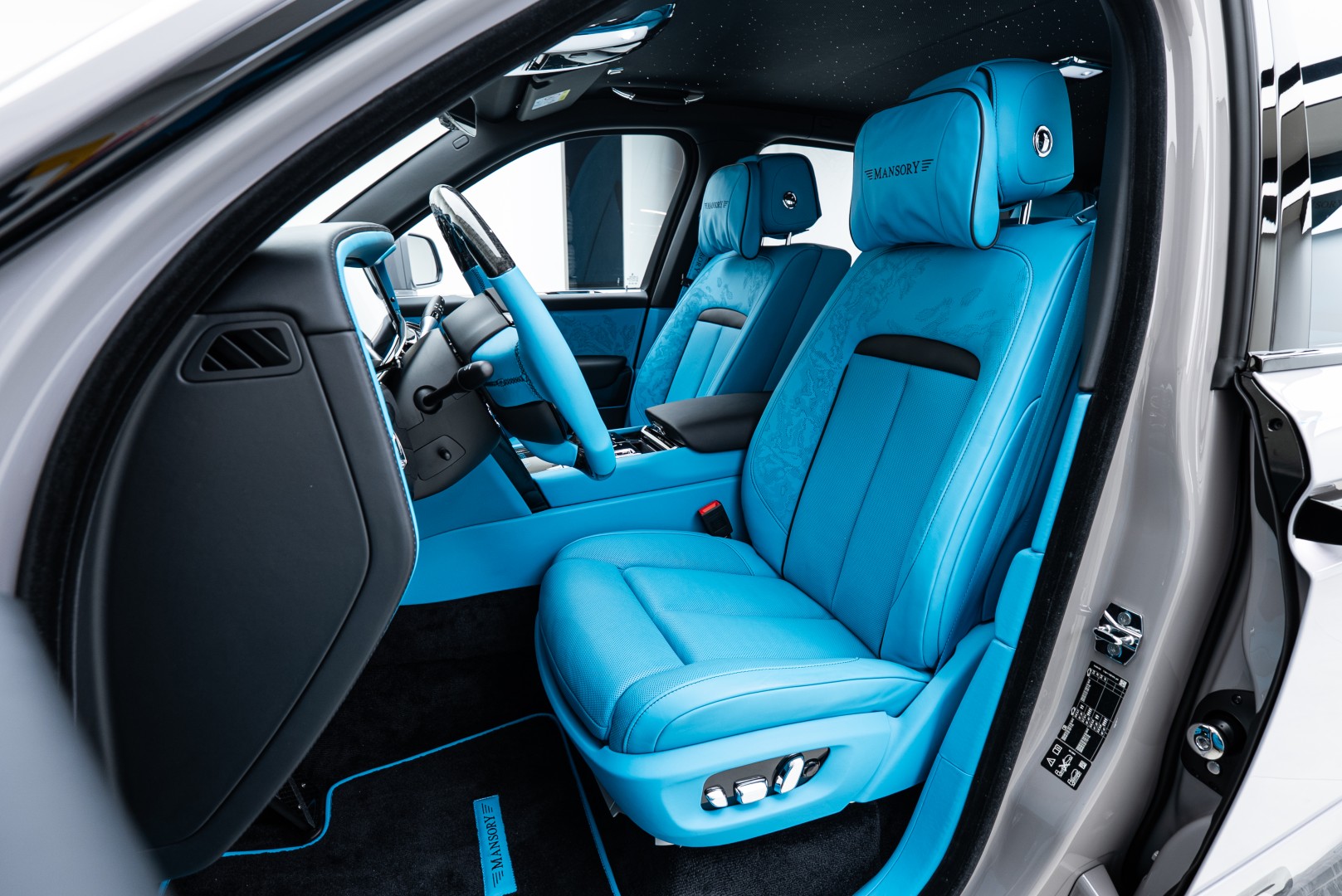 2026 ROLLS ROYCE CULLINAN BLACK BADGE BY MANSORY | FULL CARBON